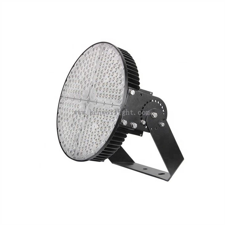 portable sports floodlights
